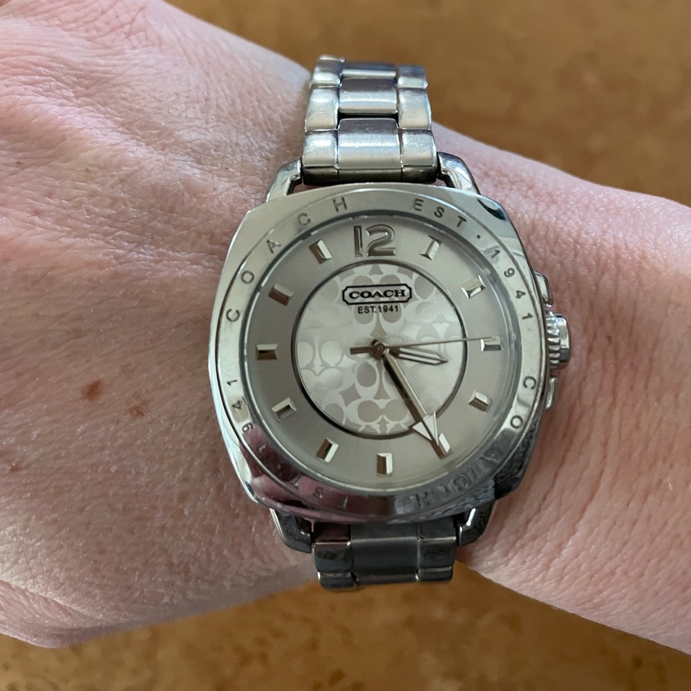 Coach watch